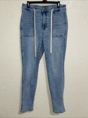 Judy Blue Light Blue High-Rise Denim Jogger Jeggings